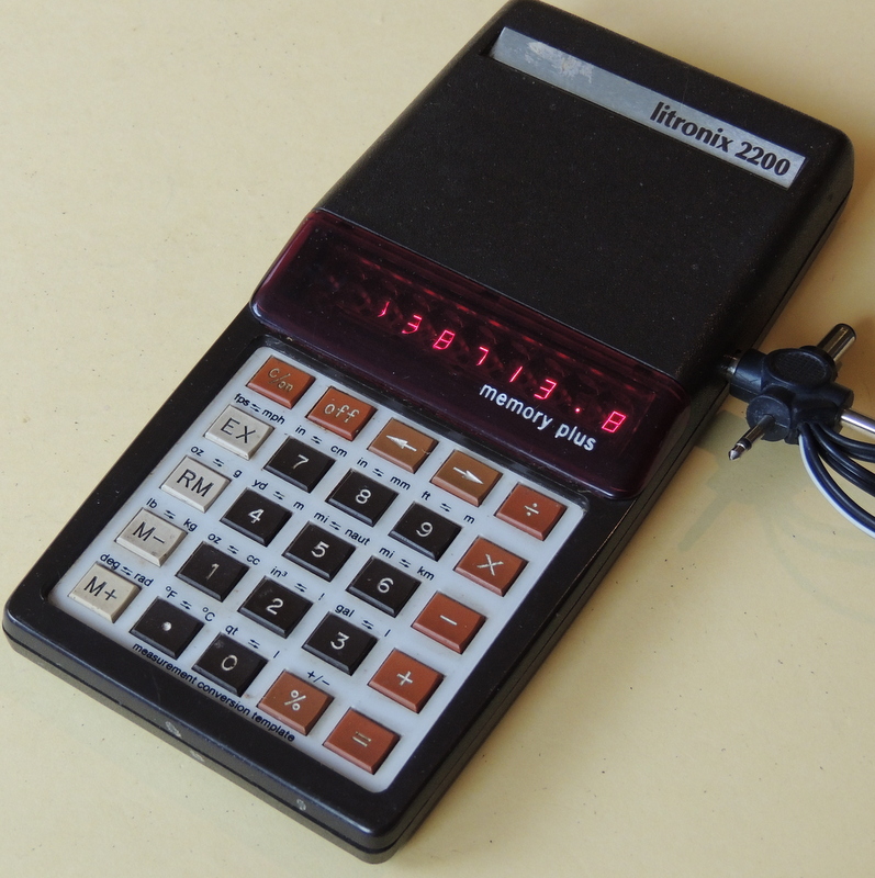 calculatormuseum litronix 2200